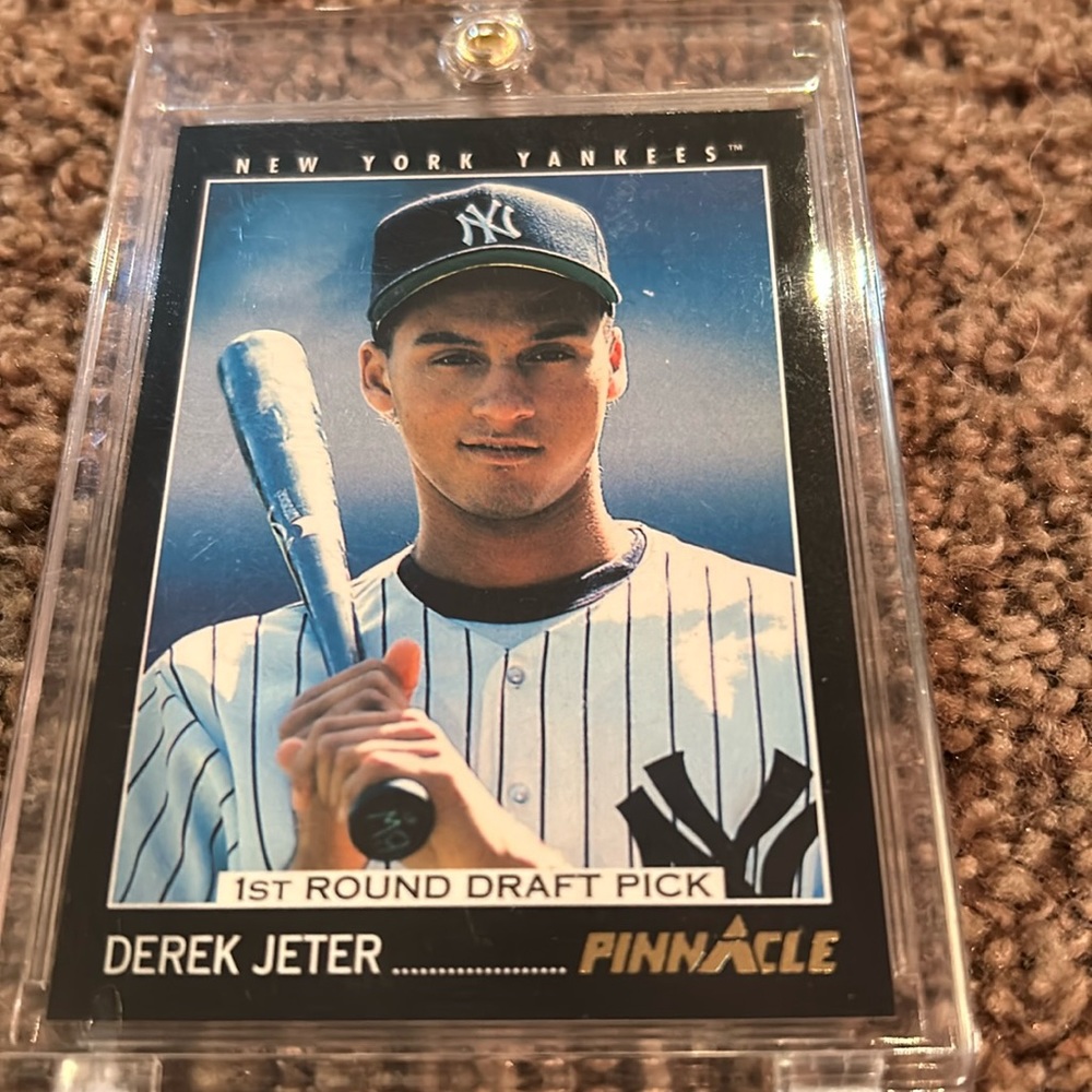 Derek Jeter pinnacle rookie card